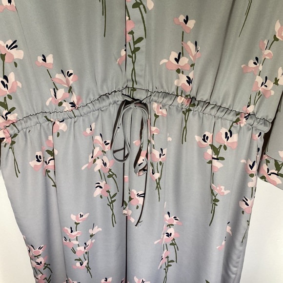 Cherry Blossom Dress - Picture 3 of 4